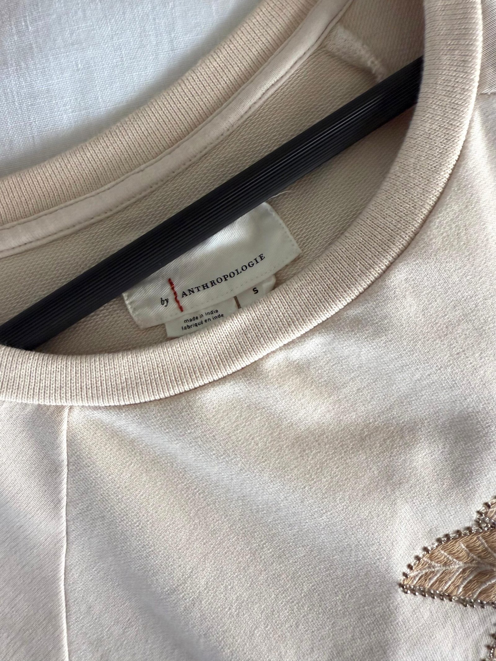 Sweater bordado - Imagen 3