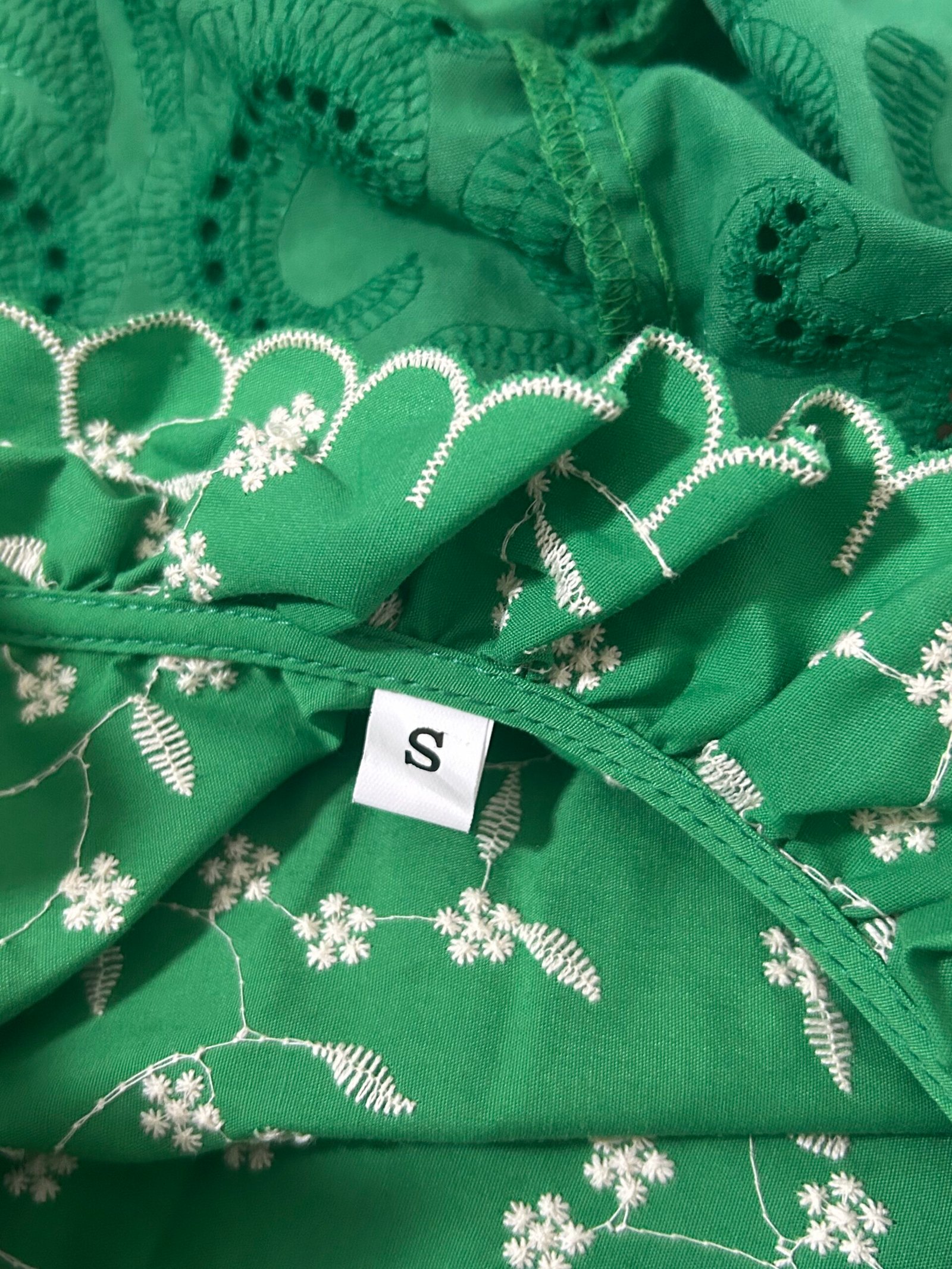 Camisa Verde Bordada Floral Vintage - Imagen 3