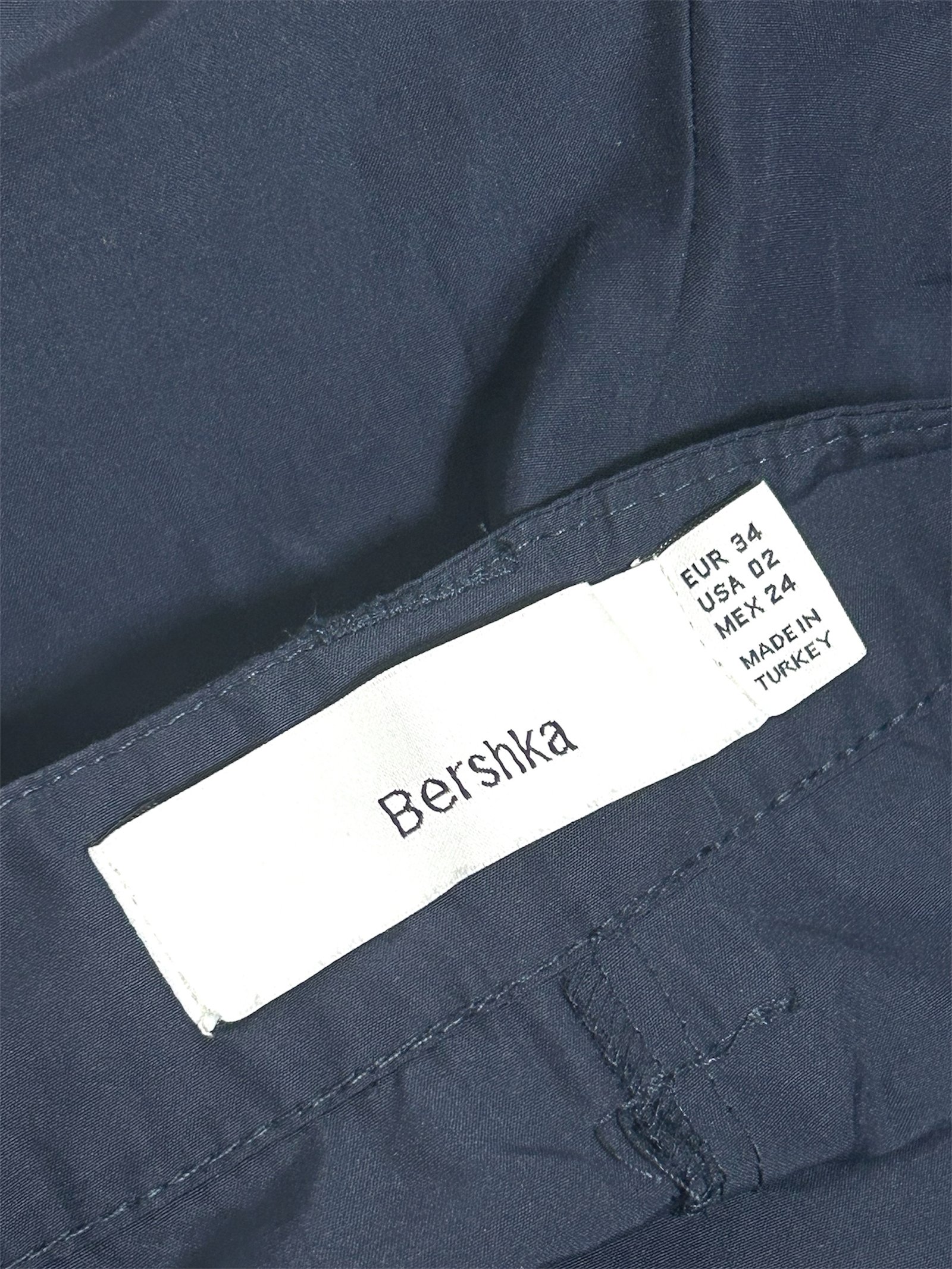 Pantalón Cargo BERSHKA - Imagen 3