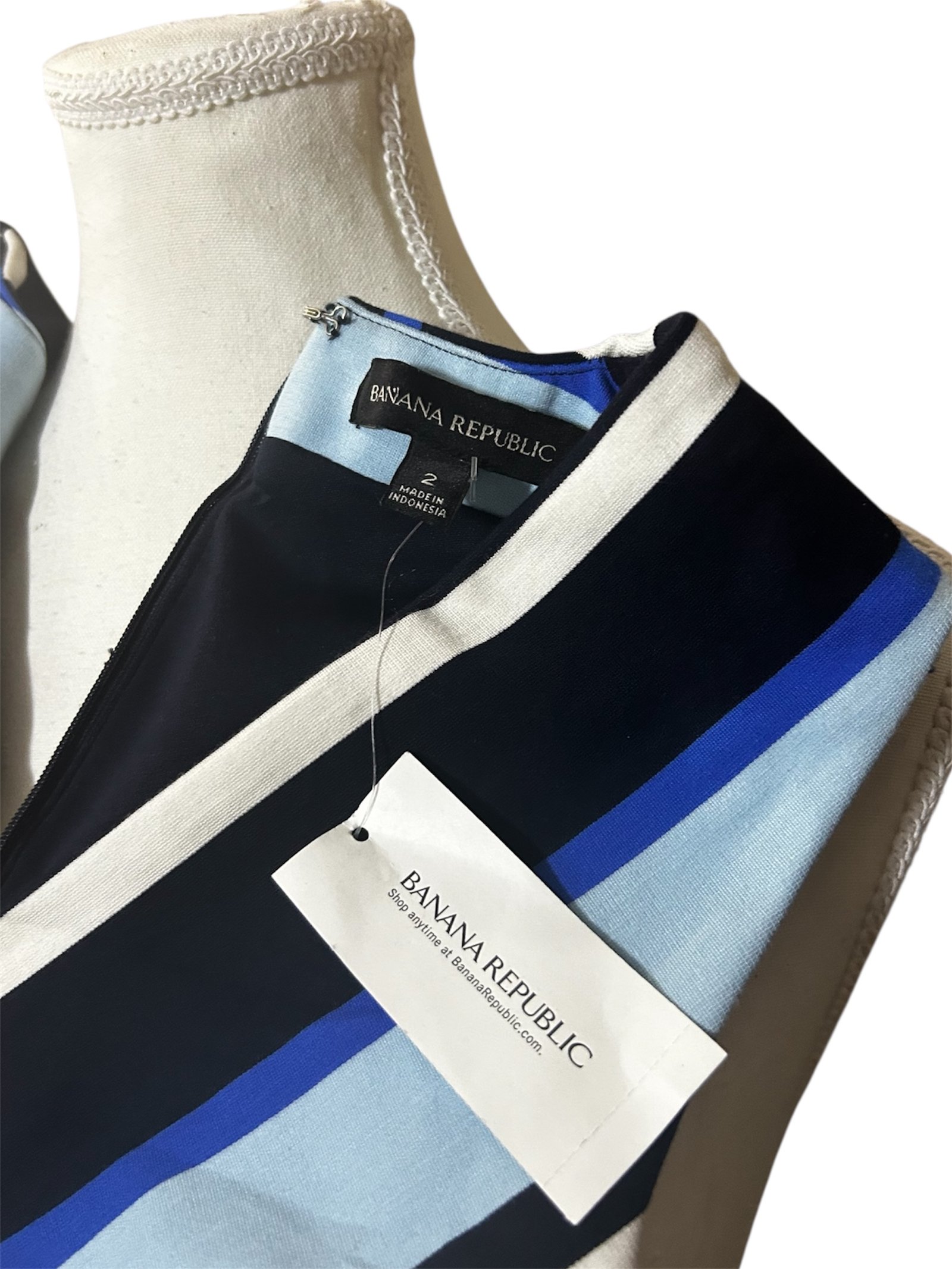 Vestido Elegante BANANA REPIBLIC - Imagen 3