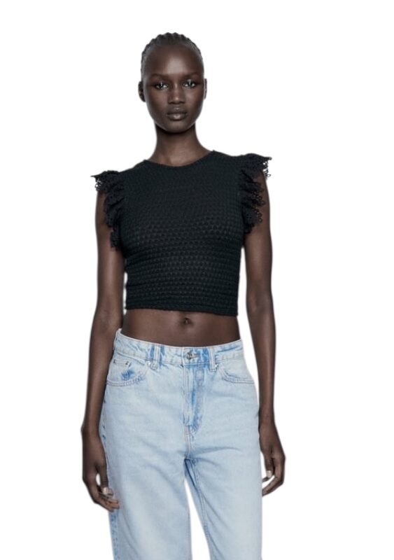 Blusa crochet negra ZARA