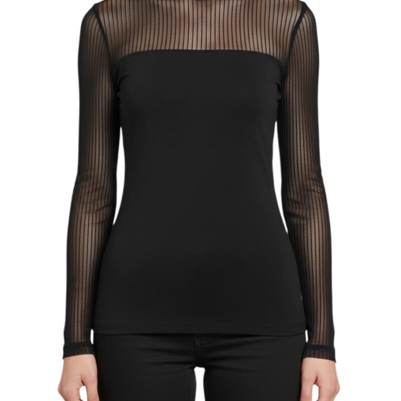 Blusa Negra con Transparencias