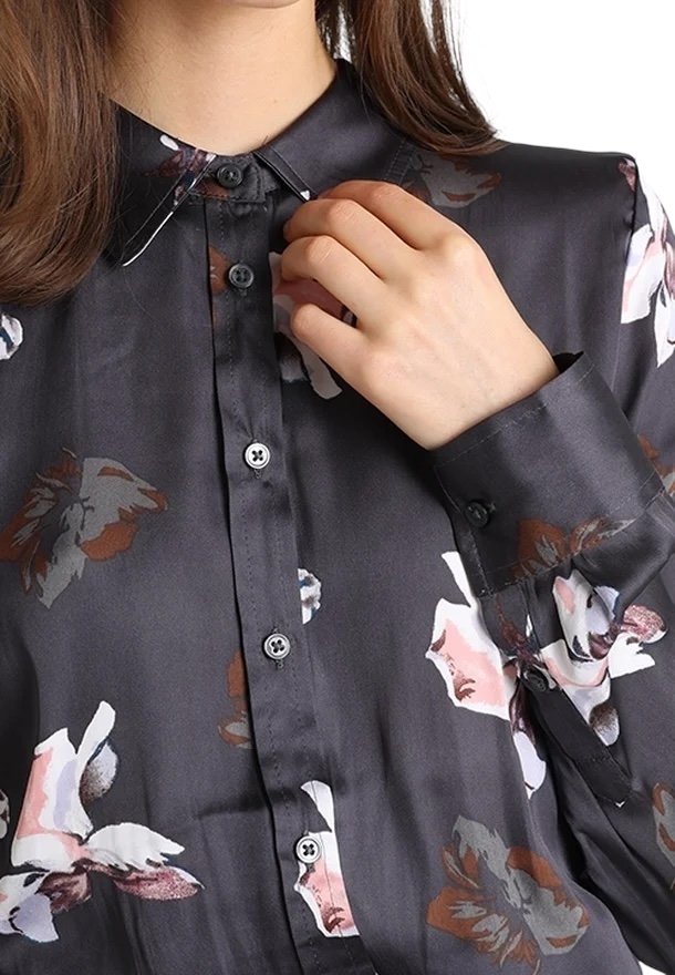 Blusa Floral Elegante BANANA REPUBLIC - Imagen 2