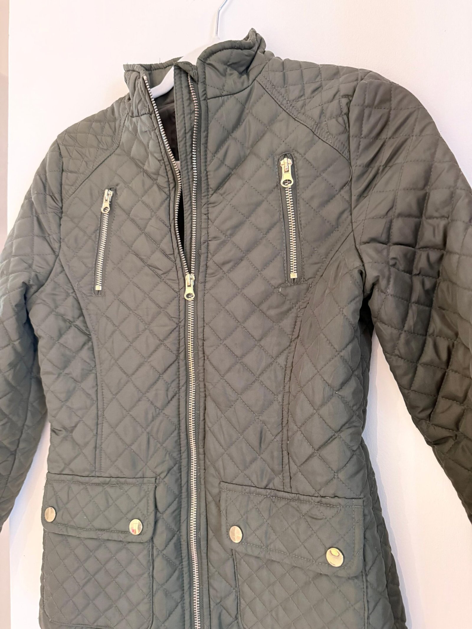 Chaqueta Acolchada Estilo Quilted - Imagen 4