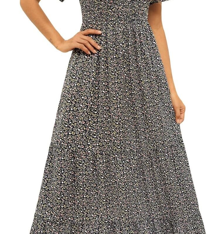 Vestido midi estampado floral.