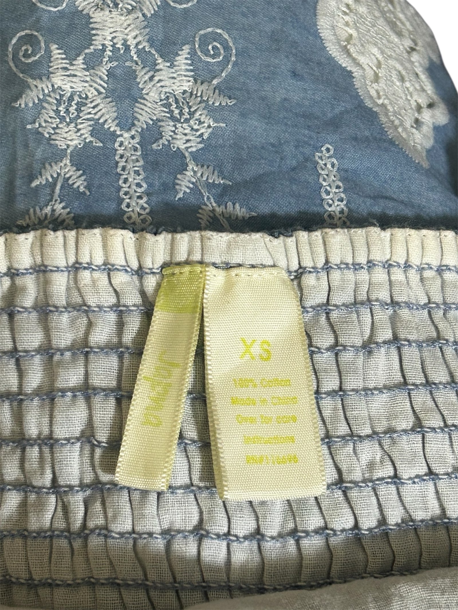 Vestido Denim Bordado AEROPOSTALE - Imagen 3