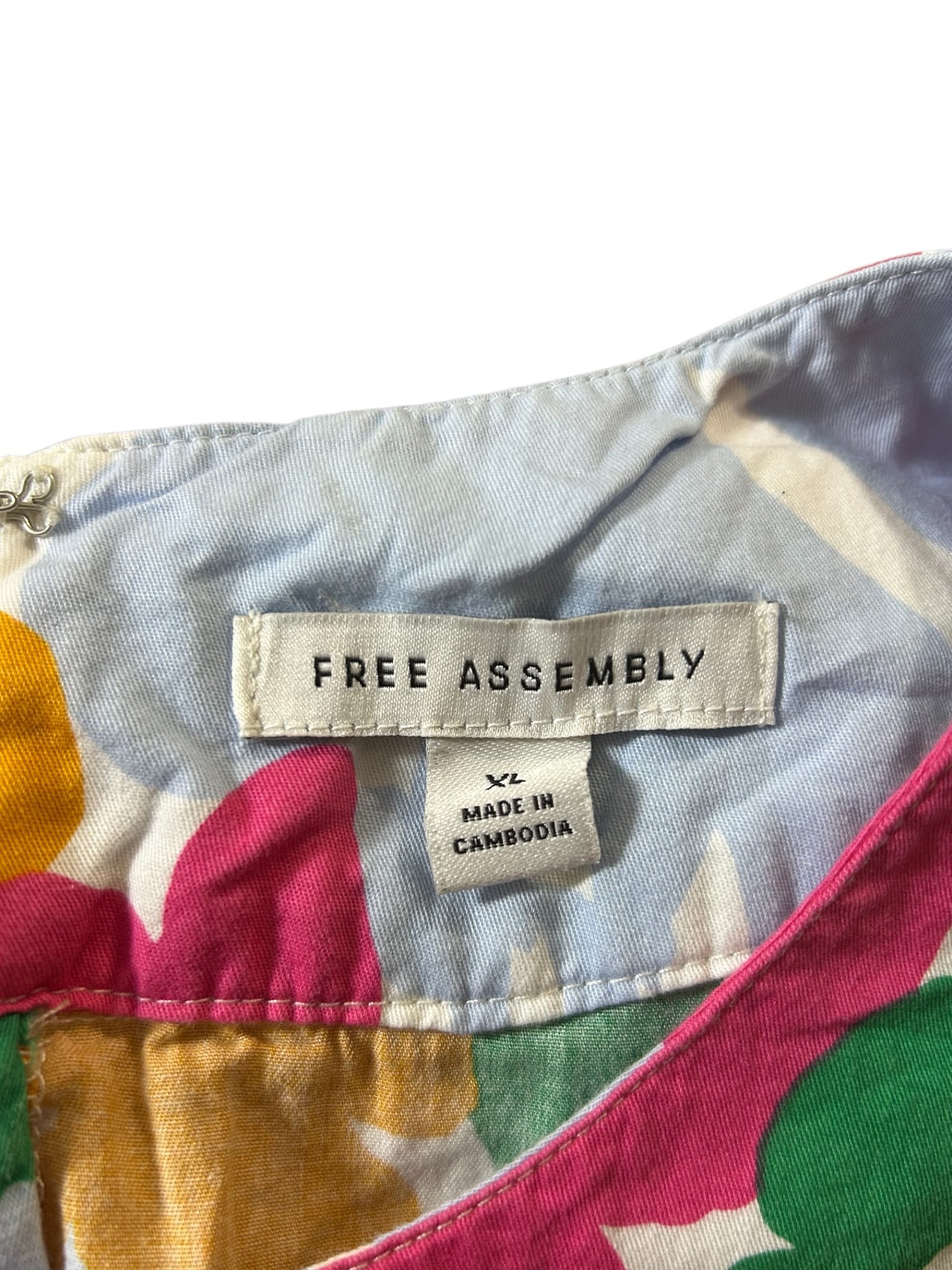 estido floral FREE ASSEMBLY - Imagen 3