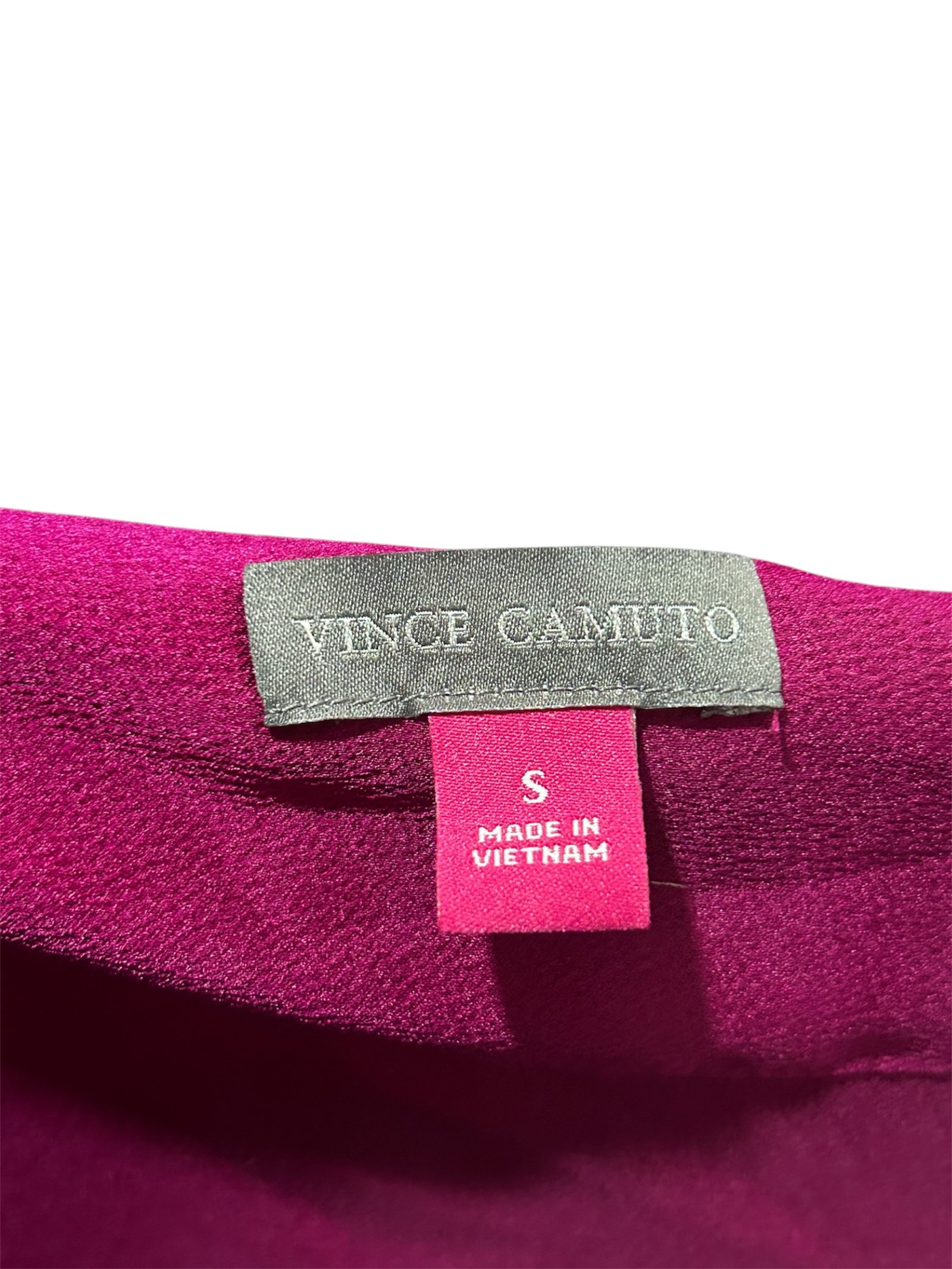 Blusa color fucsia VINCE CAMUTO - Imagen 3