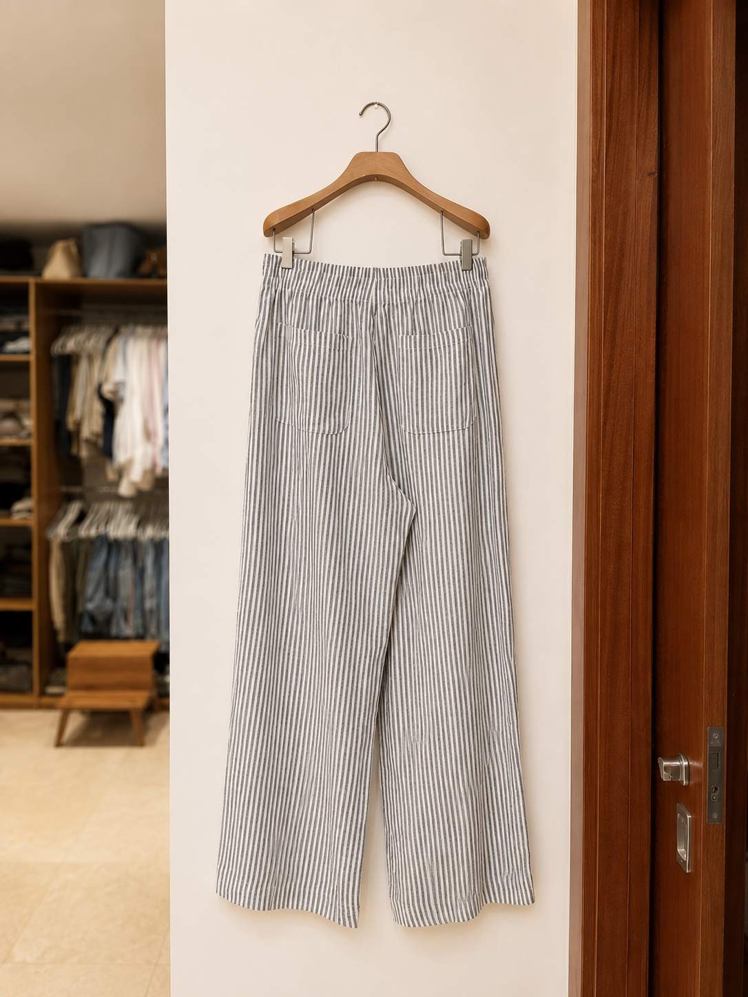 Pantalón Rayado Cómodo OLD NAVY - Imagen 3