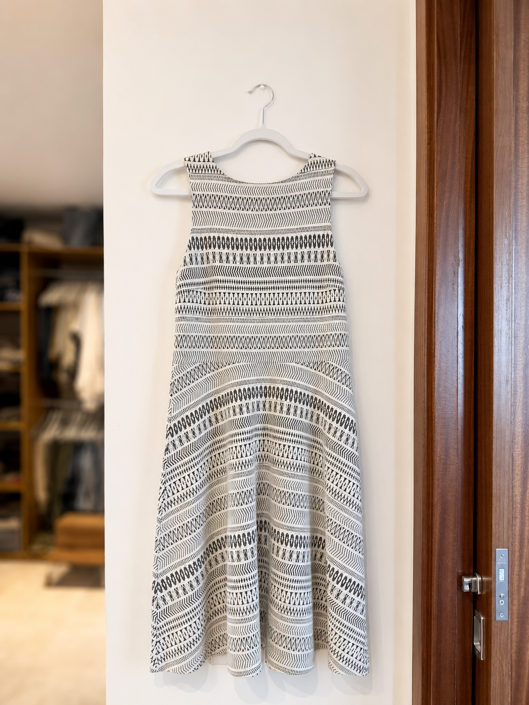 Vestido Elegante Tejido BANANA REPUBLIC - Imagen 2