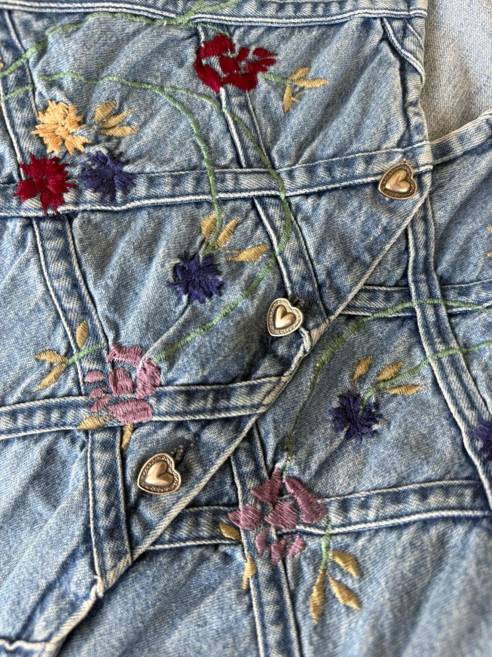 Chaleco Bordado Floral ACAPO - Imagen 5