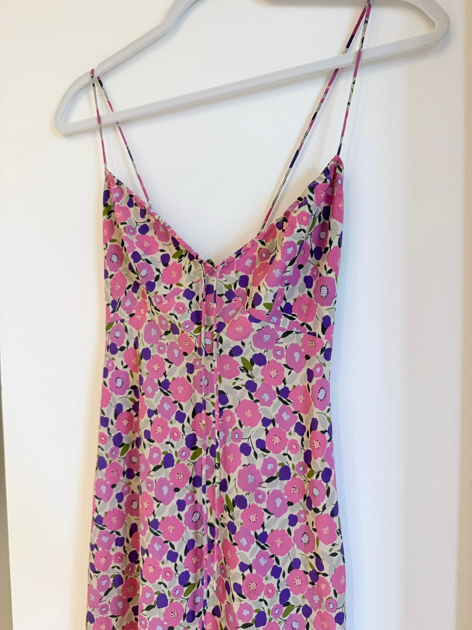 Vestido midi floral EXPRESS - Imagen 3