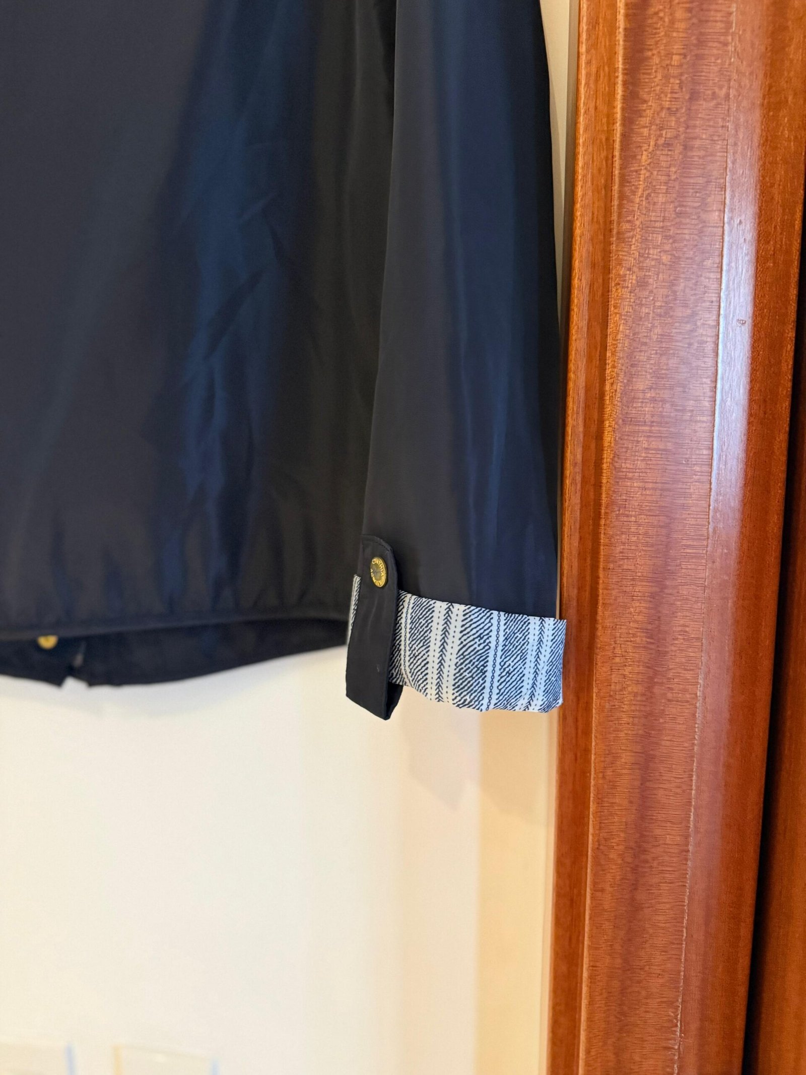 Chaqueta Ligera Azul Marino CYNTHIA ROWLEY - Imagen 4