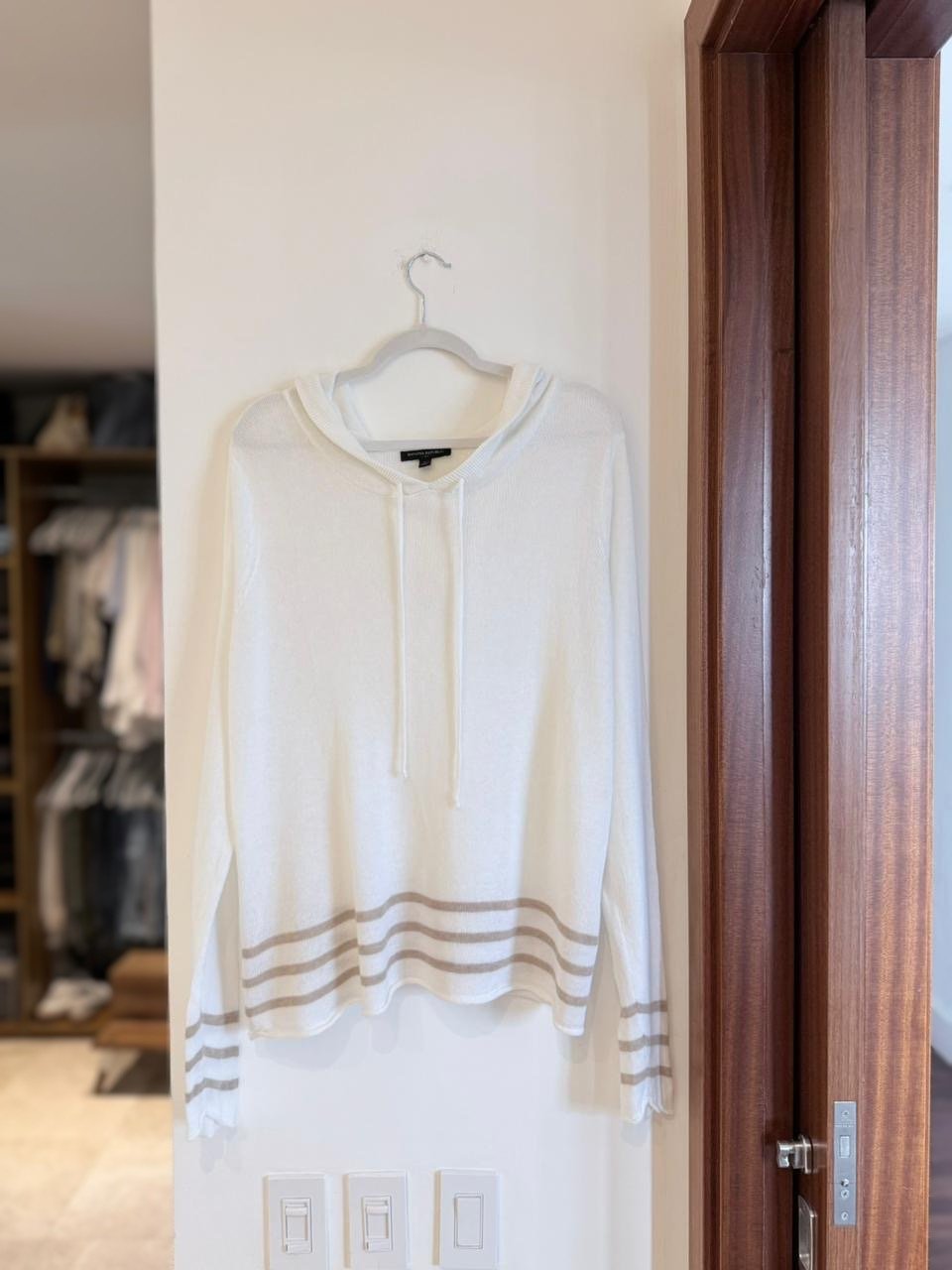 Suéter con Capucha Blanco BANANA REPUBLIC - Imagen 2